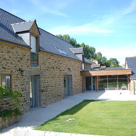 La Ferme Du Chauchix Hotel Lamballe Bagian luar foto