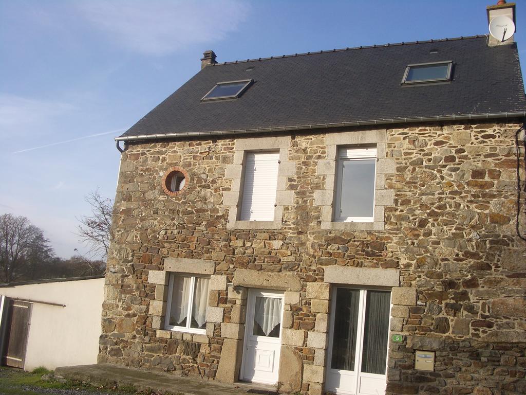 La Ferme Du Chauchix Hotel Lamballe Bagian luar foto
